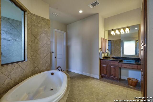 Image 19 of 34 For 730 San Anza