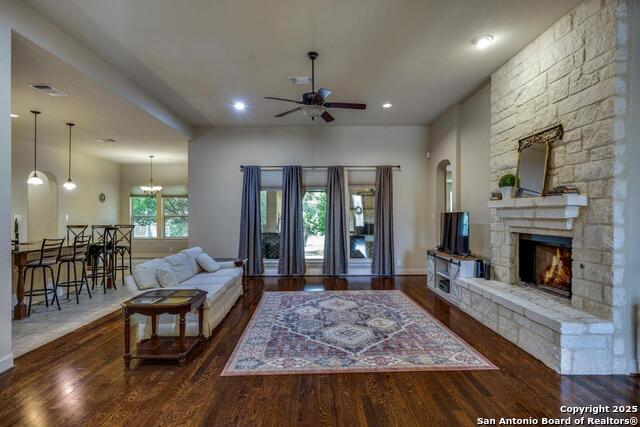 Image 6 of 34 For 730 San Anza