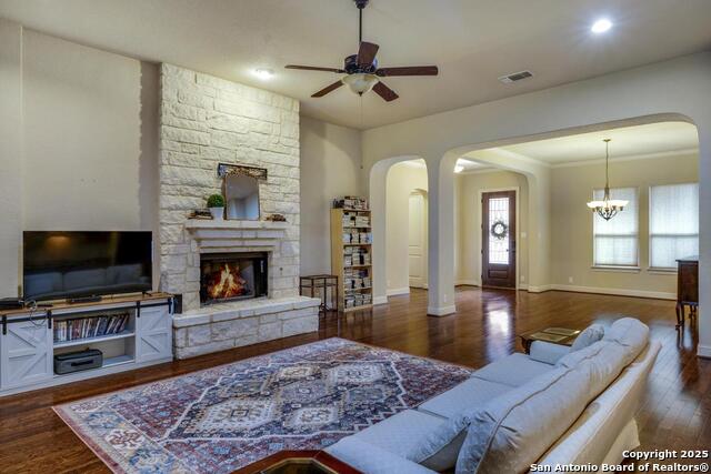 Image 9 of 34 For 730 San Anza