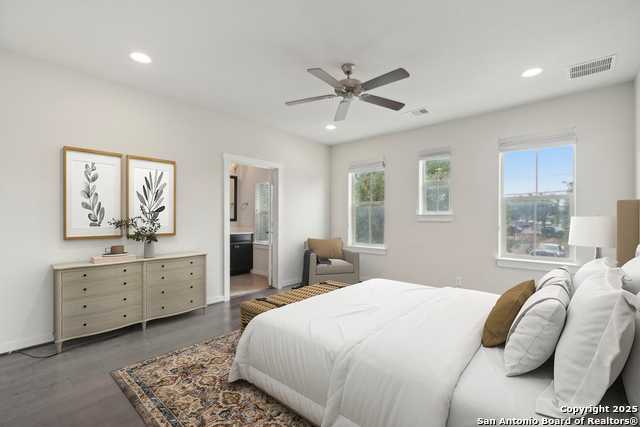 Image 6 of 32 For 211 Courtland E