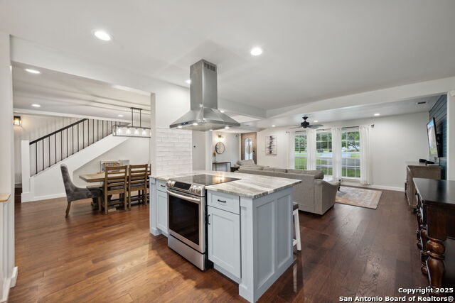 Image 10 of 43 For 7904 Verde N