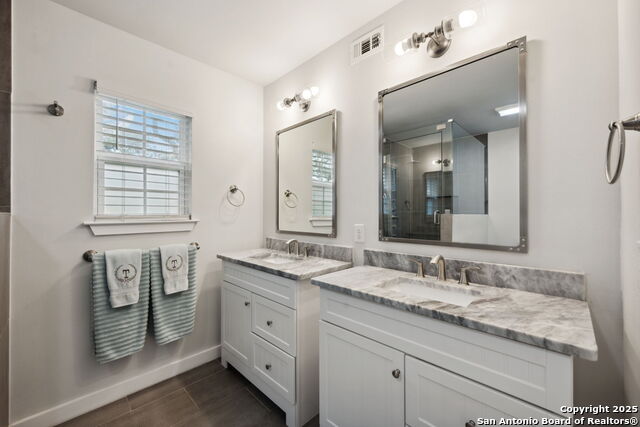 Image 16 of 43 For 7904 Verde N
