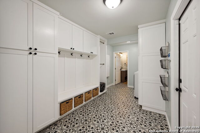 Image 17 of 43 For 7904 Verde N