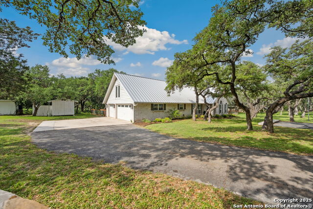 Image 43 of 43 For 7904 Verde N
