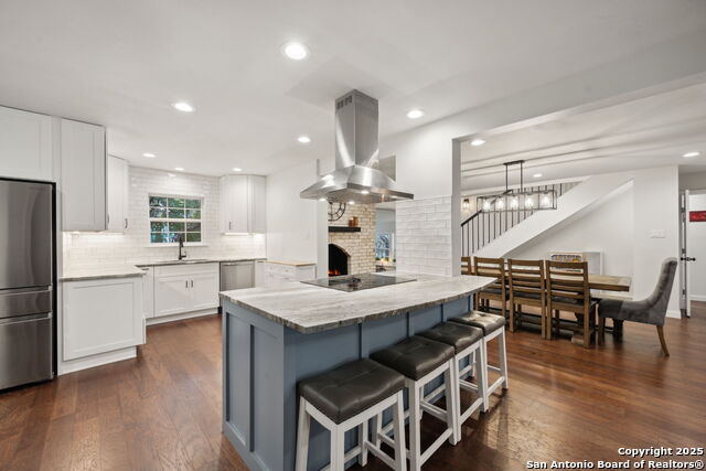 Image 6 of 43 For 7904 Verde N