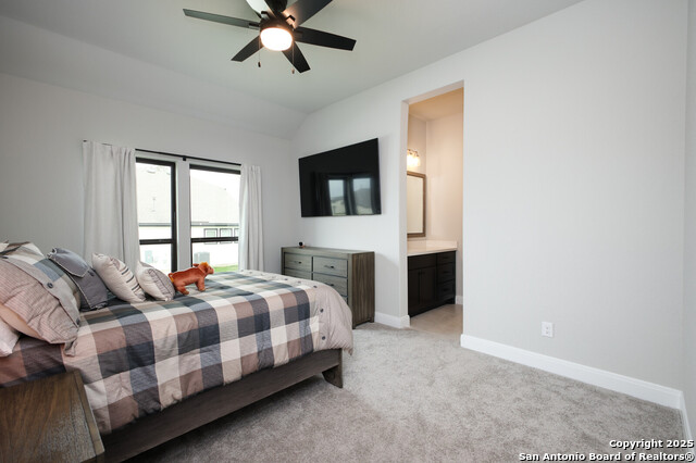 Image 24 of 46 For 431 Falcon Cove