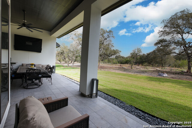 Image 32 of 46 For 431 Falcon Cove