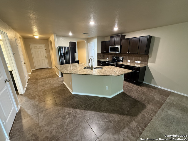 Image 5 of 29 For 11742 Cayenne