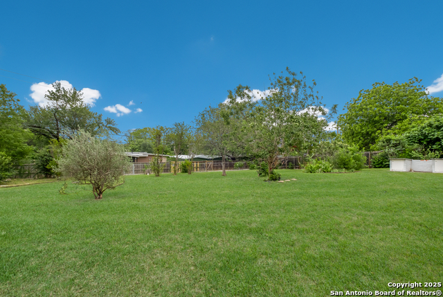 Image 31 of 34 For 239 Sharon Dr