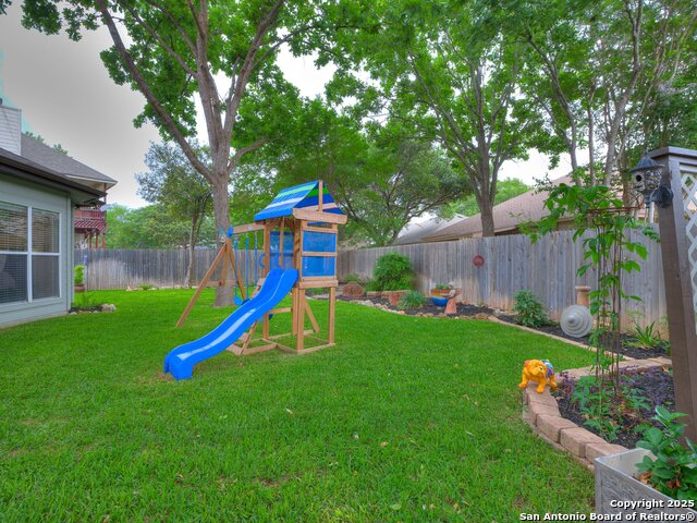 Image 11 of 67 For 18106 Cadara Way
