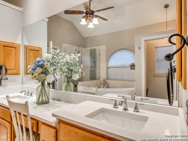 Image 27 of 67 For 18106 Cadara Way