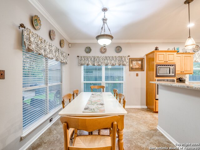 Image 34 of 67 For 18106 Cadara Way