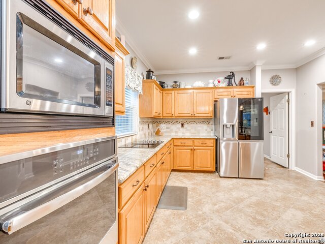 Image 36 of 67 For 18106 Cadara Way
