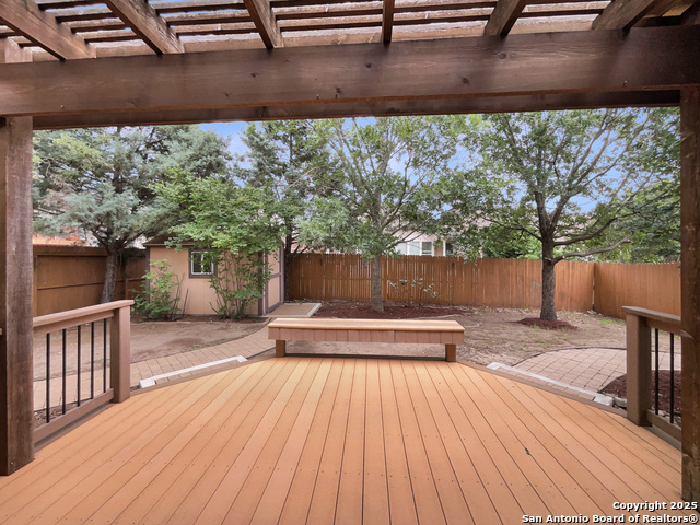 Listing photo id 19 for 27422 Camino Tower