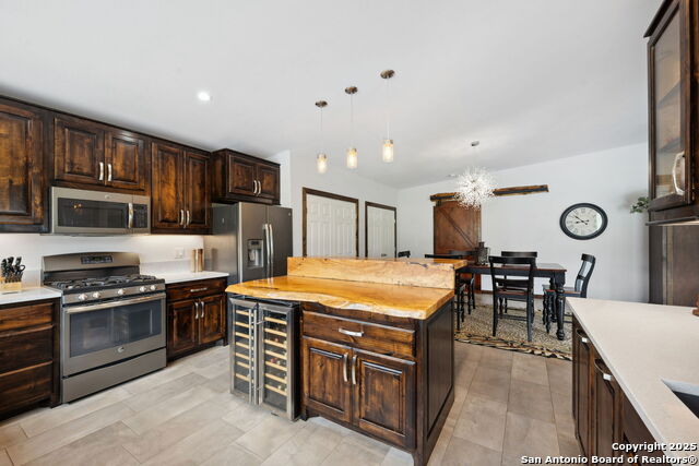 Image 11 of 47 For 530 Willow Springs