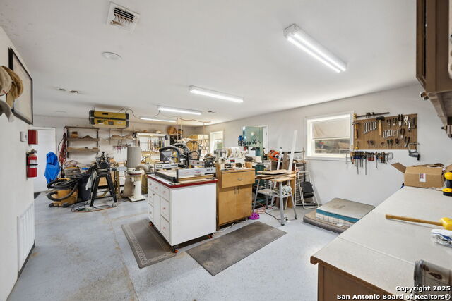 Image 41 of 47 For 530 Willow Springs