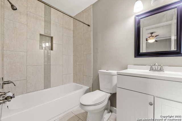 Image 15 of 19 For 809 Nevada St