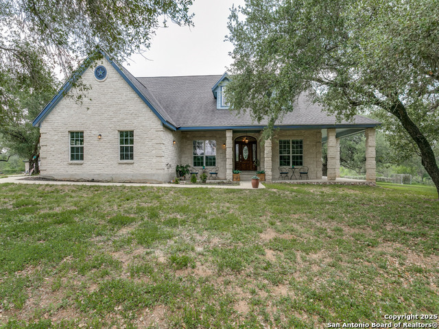 Listing photo id 0 for 6840 Loop 1604 S