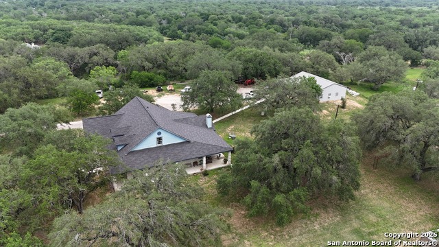 Listing photo id 40 for 6840 Loop 1604 S