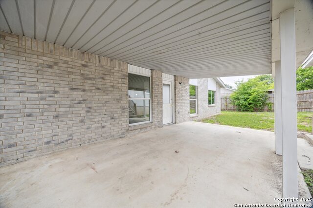 Image 27 of 29 For 11331 Woollcott