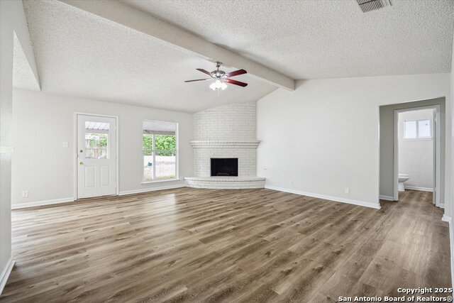 Image 3 of 29 For 11331 Woollcott