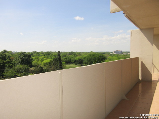 Image 21 of 28 For 7039 San Pedro Ave  610
