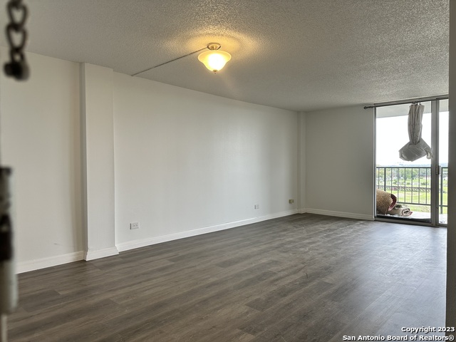 Image 4 of 28 For 7039 San Pedro Ave  610