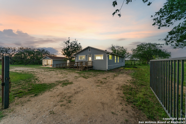 Image 2 of 45 For 1236 County Road 7611