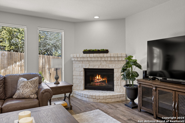 Image 9 of 33 For 8623 Carmel Rose