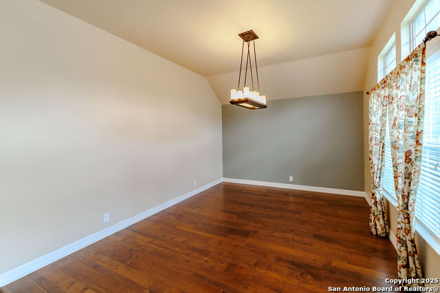 Image 9 of 52 For 26923 Trinity Heights