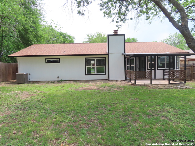 Image 17 of 18 For 8355 Tuxford