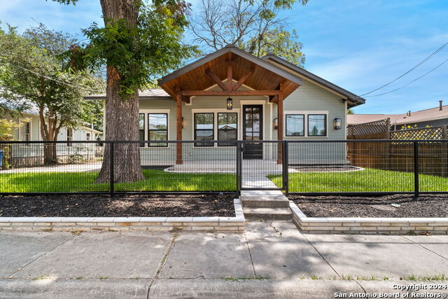 Details for 210 Simon  , San Antonio, TX 78204
