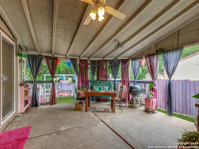 Image 11 of 12 For 6208 Les Harrison Dr