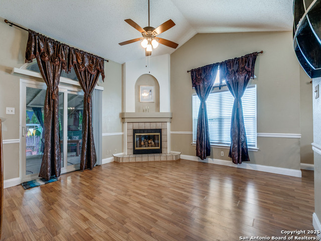 Image 3 of 12 For 6208 Les Harrison Dr