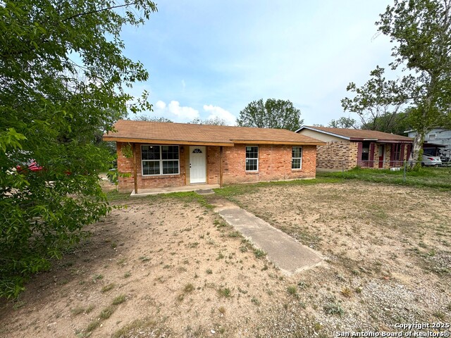 Details for 518 Camp S , Uvalde, TX 78801