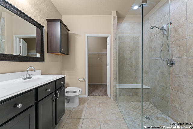 Listing photo id 10 for 1718 Gray Fox Creek