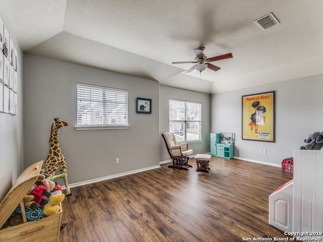 Listing photo id 11 for 21206 Villa Valencia