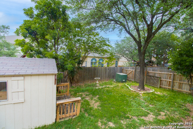 Image 17 of 20 For 5315 Argyle  
