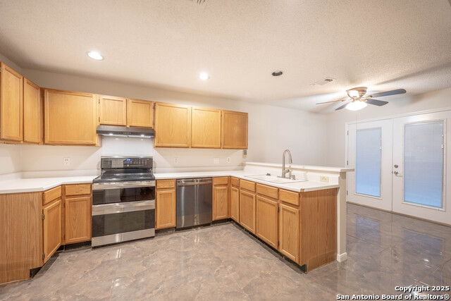 Listing photo id 2 for 13610 Possum Cv