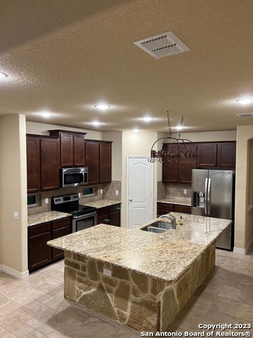 Image 5 of 20 For 117 Bonn Dr  