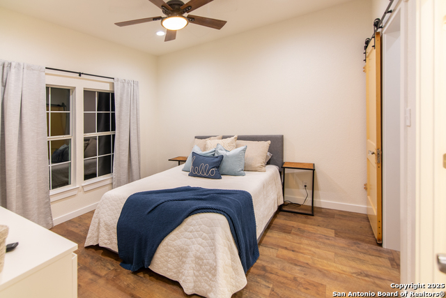 Image 11 of 16 For 616 Anona  