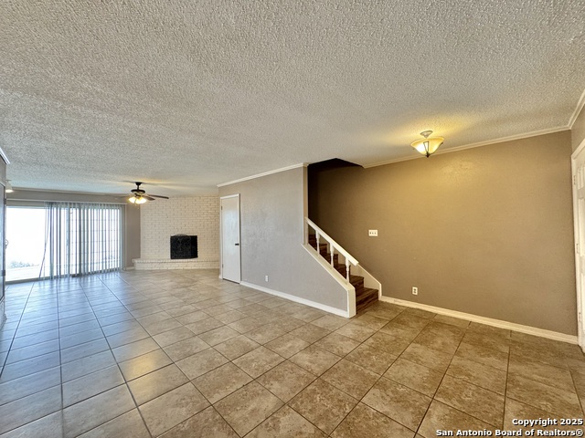 Image 11 of 27 For 7614 Castle Green