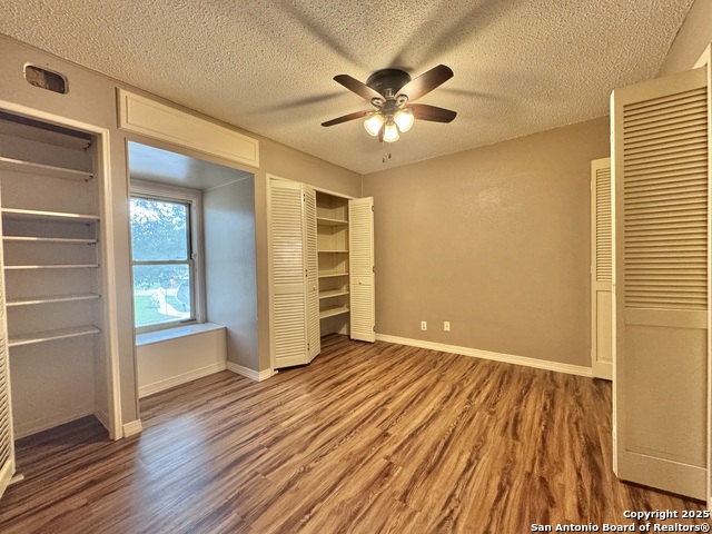 Image 26 of 27 For 7614 Castle Green