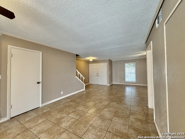 Image 8 of 27 For 7614 Castle Green