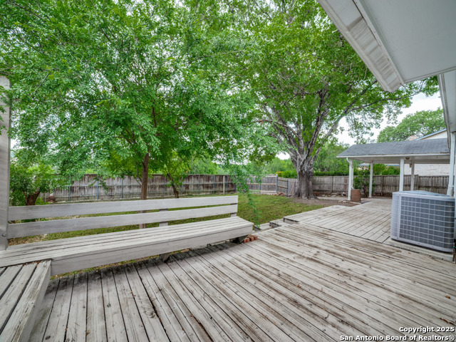 Image 22 of 25 For 9327 Fernglen Dr