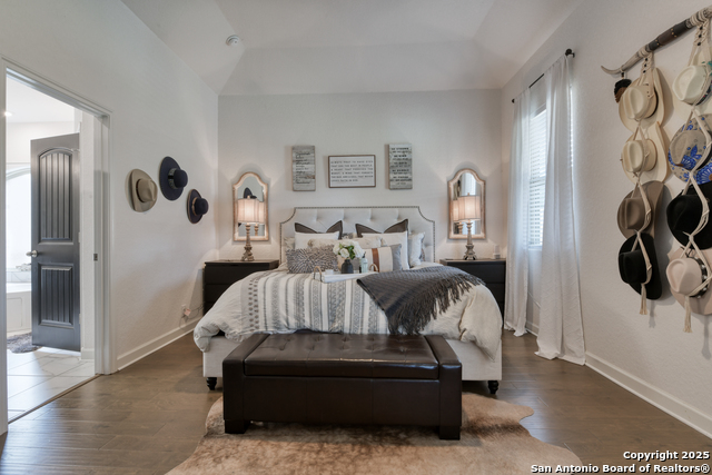 Listing photo id 9 for 1531 Esser Crossing