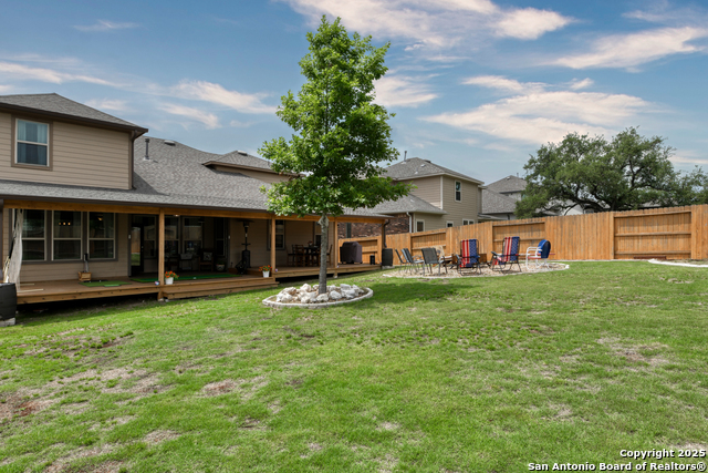 Listing photo id 24 for 1531 Esser Crossing