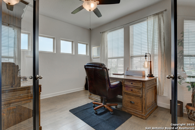 Listing photo id 1 for 1531 Esser Crossing