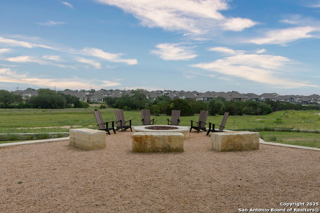 Listing photo id 38 for 1531 Esser Crossing