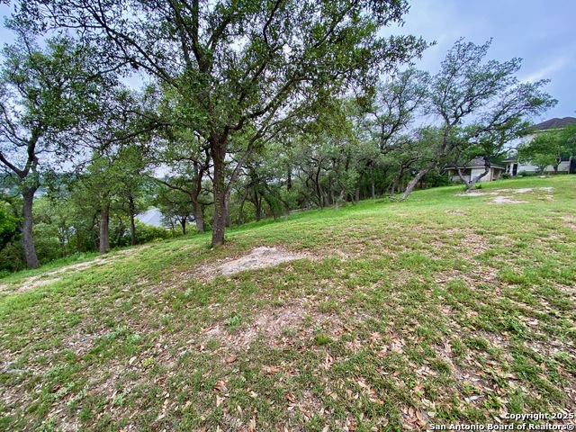 Image 9 of 13 For 19606 La Sierra